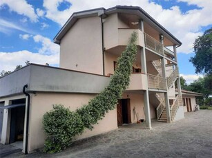 casa indipendente in Vendita ad Macerata - 380000 Euro