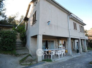 Casa indipendente in Vendita in Via Fonte di Campo a Ascoli Piceno
