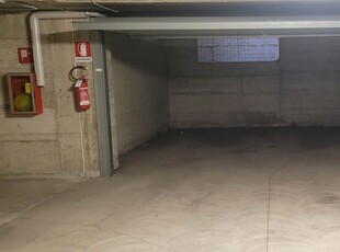 Garage / posto auto in vendita a Saronno Varese Centro- Stazione