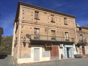 Negozio / Locale in vendita a Belmonte Calabro