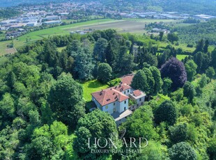 Palazzo di lusso in vendita in Brianza ed a pochi chilometri da Lecco