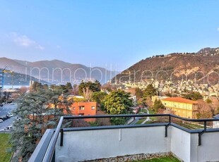 Prestigioso appartamento di 220 m² in vendita Via Sant'Elia, Como, Lombardia