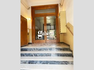 Quadrilocale in Affitto a Bologna, 1'360€, 101 m², arredato