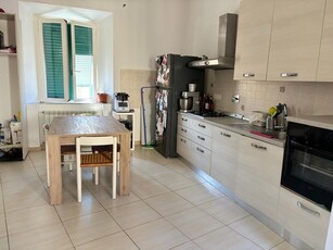 Quadrilocale in Vendita a Livorno, 125'000€, 100 m², arredato