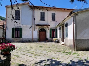 Rustico casale in vendita a Casola In Lunigiana Massa Carrara