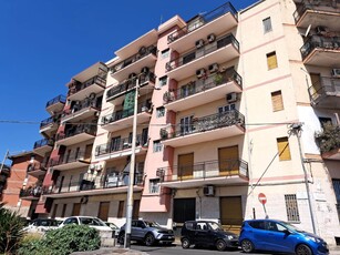 Trilocale da ristrutturare in zona Largo Bordighera a Catania