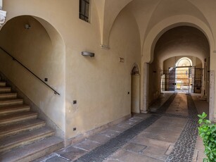 Trilocale in Vendita a Mantova, 650'000€, 268 m²