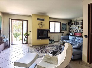 Villa a schiera in vendita a Colloredo Di Monte Albano Udine