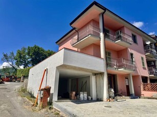 Villa a Schiera in Vendita ad Bolano - 235000 Euro