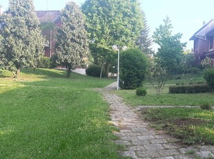 Villa a schiera in Via Isonzo 23 a Usmate Velate