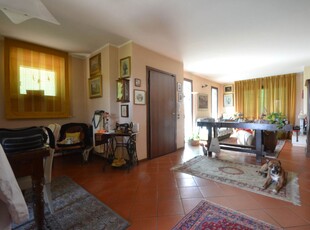 Villa bifamiliare in vendita a San Giuliano Terme Pisa Pappiana