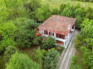 Villa in buono stato di 300 mq. a Colignola