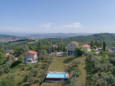 Rustico casale in vendita a Umbertide Perugia