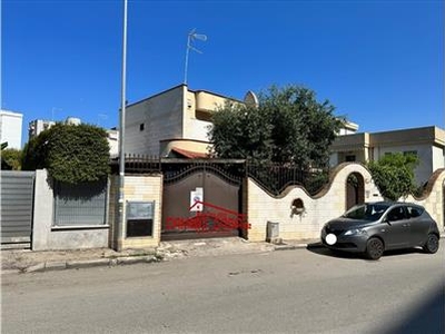 Villa a schiera in vendita a Taranto lama