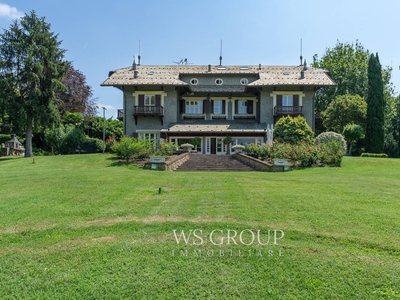 Villa in vendita a Besana In Brianza Monza Brianza