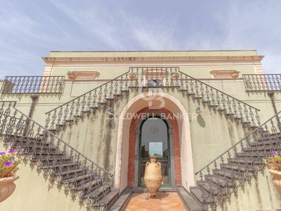 Villa storica in vendita a Acireale