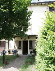 Appartamento in Affitto a Torrile Sant 'Andrea