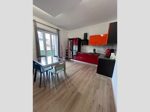 Appartamento in Vendita a Torino, zona Madonna di Campagna, 279'000€, 161 m²