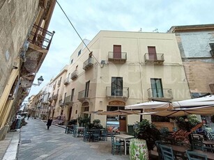 Appartamento in Vendita a Trapani, 245'000€, 190 m²