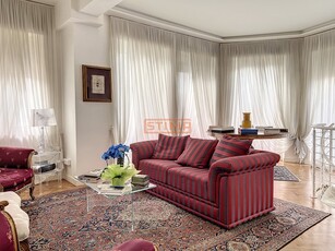 Appartamento in Vendita a Treviso, zona Centro storico, 600'000€, 170 m²