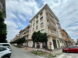 Appartamento in Vendita in Corso Annibale Santorre di Santarosa 57 a Cuneo