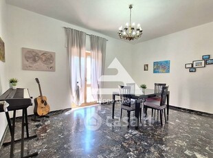 Appartamento in Vendita in Via Cisternense 12 a Lanuvio