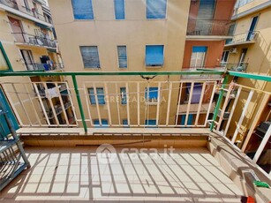 Appartamento in Vendita in Via Mario Zignago a Rapallo