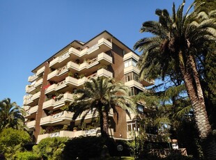 Appartamento in Via Cassia , Roma (RM)