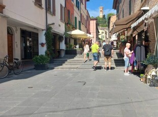 Attività  commerciale in Affitto a Santarcangelo di Romagna Santarcangelo di Romagna - Centro