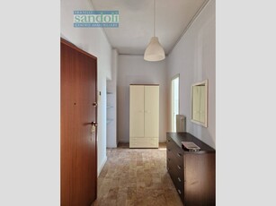Bilocale in Affitto a Vercelli, zona Centro, 550€, 50 m², arredato