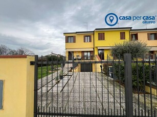 Casa Bi - Trifamiliare in Vendita a Boara Pisani Boara Pisani