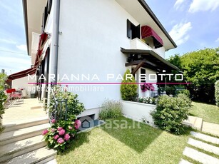 Casa Bi/Trifamiliare in Vendita in Via S. Pellico 6 a Bassano del Grappa
