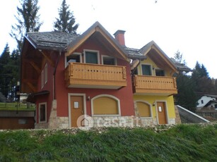 Casa Bi/Trifamiliare in Vendita in Via sculazzon a Roana