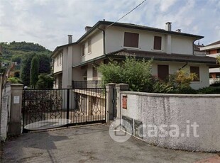 Casa Bi/Trifamiliare in Vendita in Via Trento 57 a Arzignano