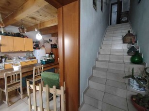 Casa indipendente a San Marcello, 5 locali, 2 bagni, giardino privato