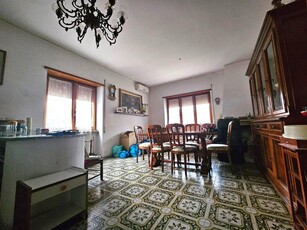 Casa indipendente in vendita a Roma