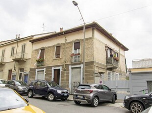 Casa indipendente in Vendita a Torino Vanchiglia / Vanchiglietta