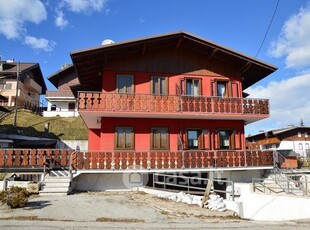 Casa indipendente in Vendita in Via Monte Zebio a Roana