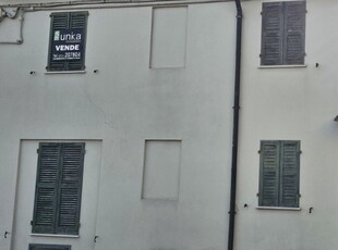 Casa indipendente in Via Giuseppe Mazzini 26, San Marcello, 5 locali