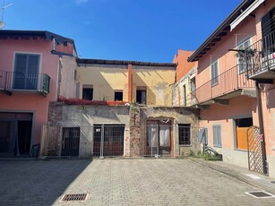 Casa singola in Via xx Settembre 53 a Casale Monferrato