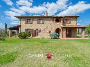 CASALE CON GIARDINO IN VENDITA IN TOSCANA, FOIANO DELLA CHIANA