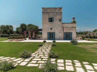 Prestigiosa Casa Indipendente in affitto Brindisi, Italia