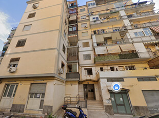Monolocale in affitto a Napoli