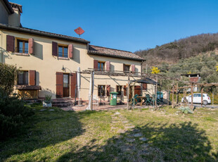 Rustico / Casale in vendita a Galzignano Terme - Zona: Galzignano Terme