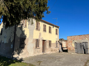 Rustico / Casale in vendita a Monselice - Zona: San Bortolo