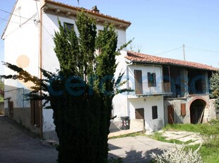 Rustico casale in vendita in Strada Vialarda, Casale Monferrato
