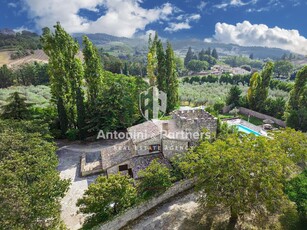 Rustico in vendita a Todi