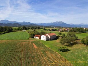 Rustico in vendita a Villanova Mondovi'