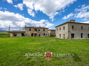 TIPICO BORGHETTO RURALE IN VENDITA A CITTÀ DI CASTELLO, UMBRIA