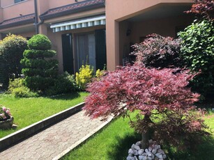 Villa a schiera in vendita a Legnano